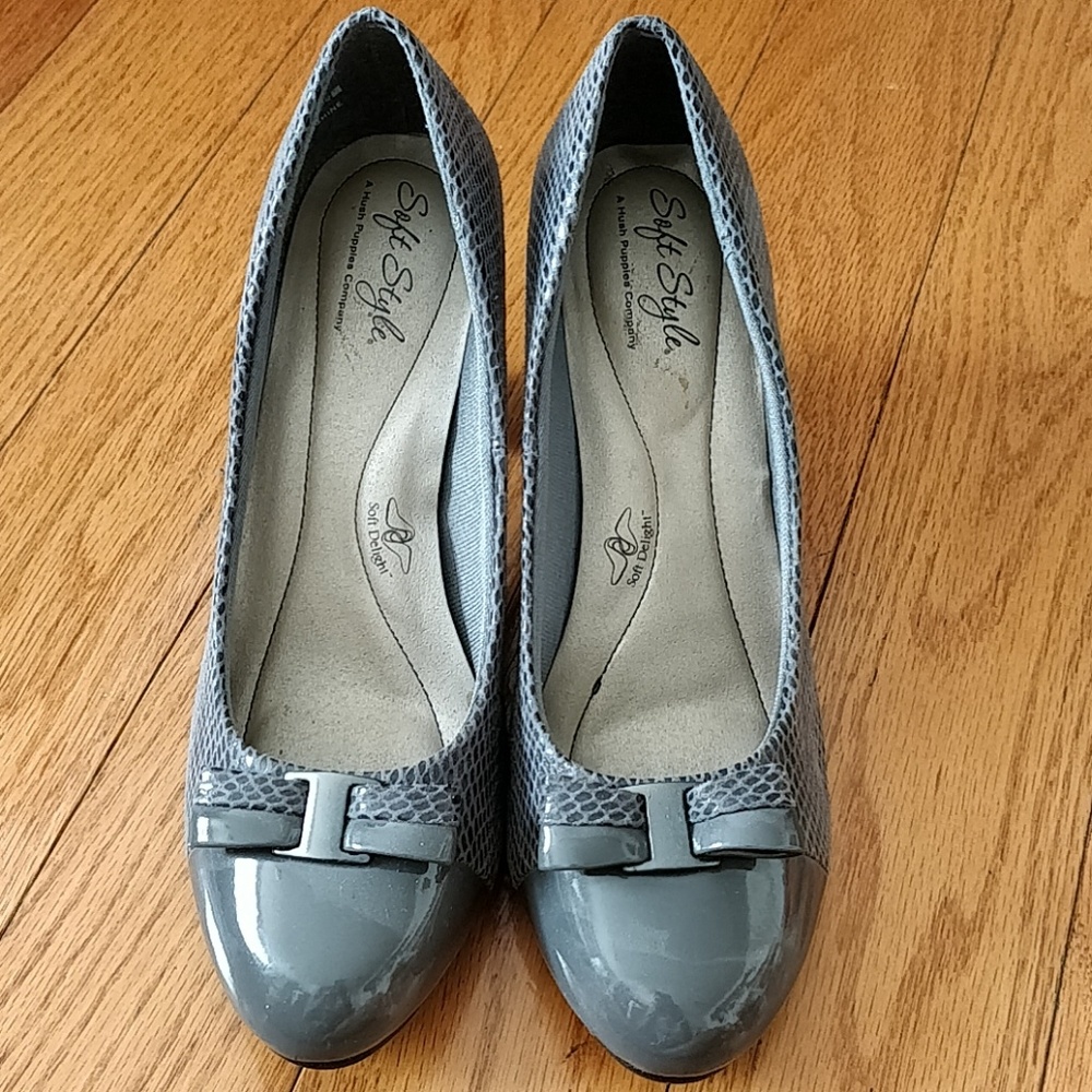 Hush puppies soft style woman size 8